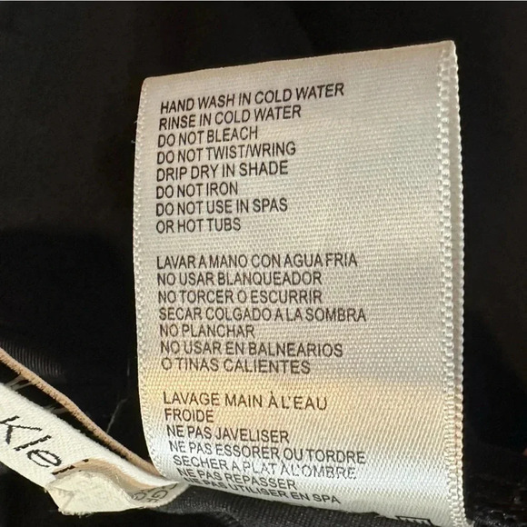 Calvin Klein Swimsuit Black One Piece Slimming Ruching Design Women’s Size 6 - Picture 9 of 9